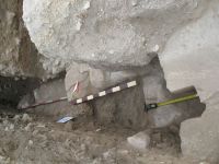 Chronicle of the Archaeological Excavations in Romania, 2009 Campaign. Report no. 27, Hârşova, La Cetate<br /><a href='http://foto.cimec.ro/cronica/2009/sistematice\027/02-HARSOVA-Intrarea-pe-poarta-detaliu.jpg' target=_blank>Display the same picture in a new window</a>